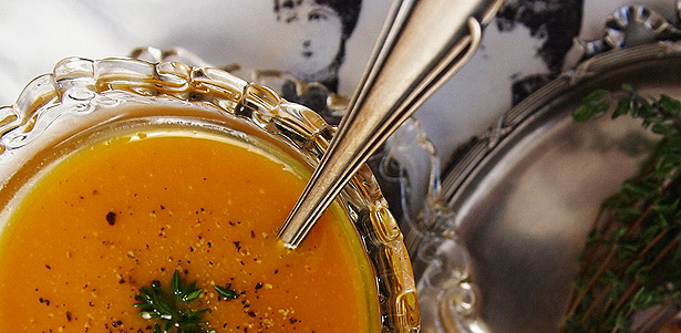 #slide3 Zupa dyniowo-soczewicowa